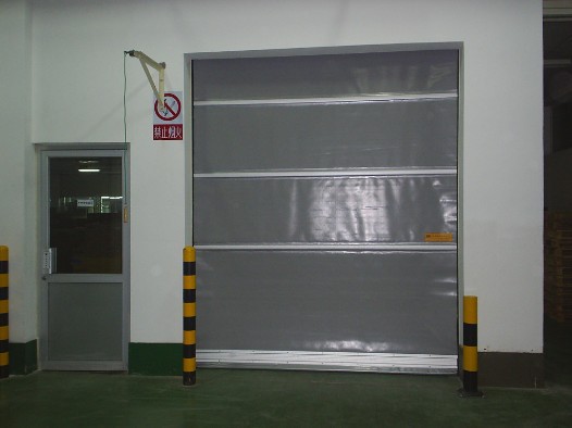 快速卷簾門